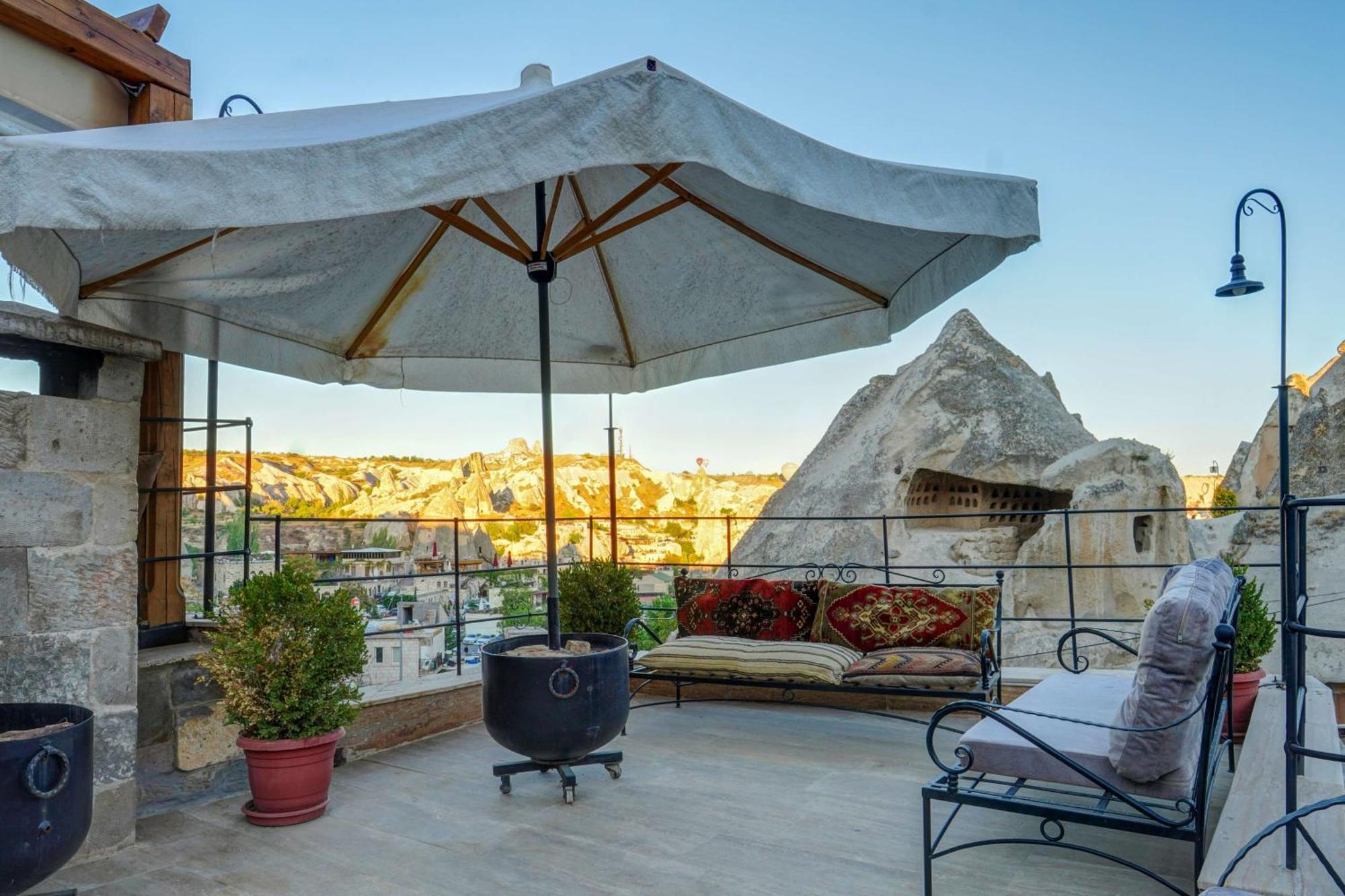 Avilla Cave Hotel เกอเรเม ภายนอก รูปภาพ
