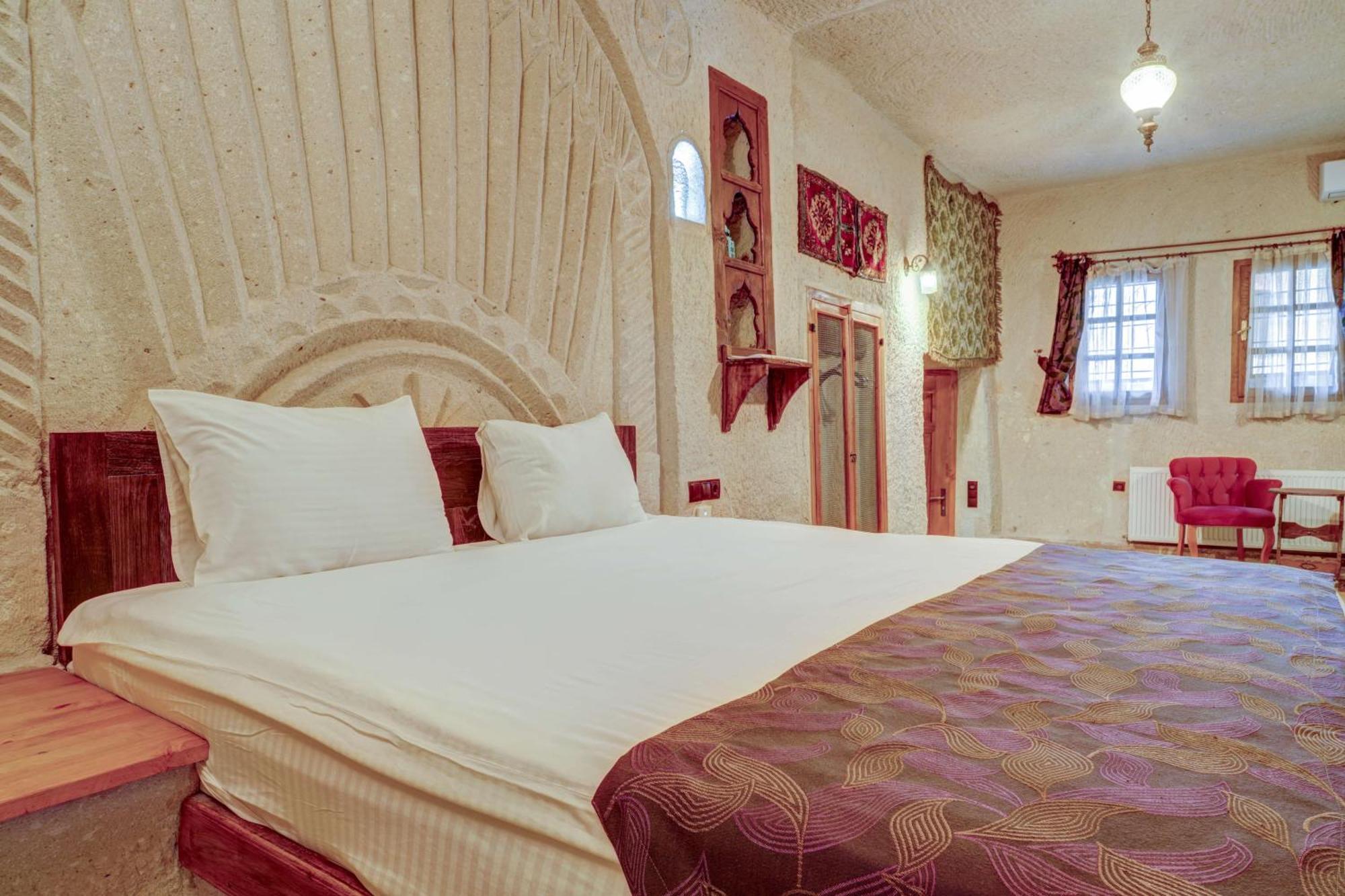 Avilla Cave Hotel เกอเรเม ภายนอก รูปภาพ