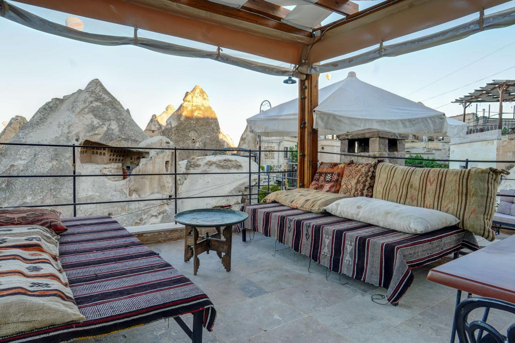 Avilla Cave Hotel เกอเรเม ภายนอก รูปภาพ