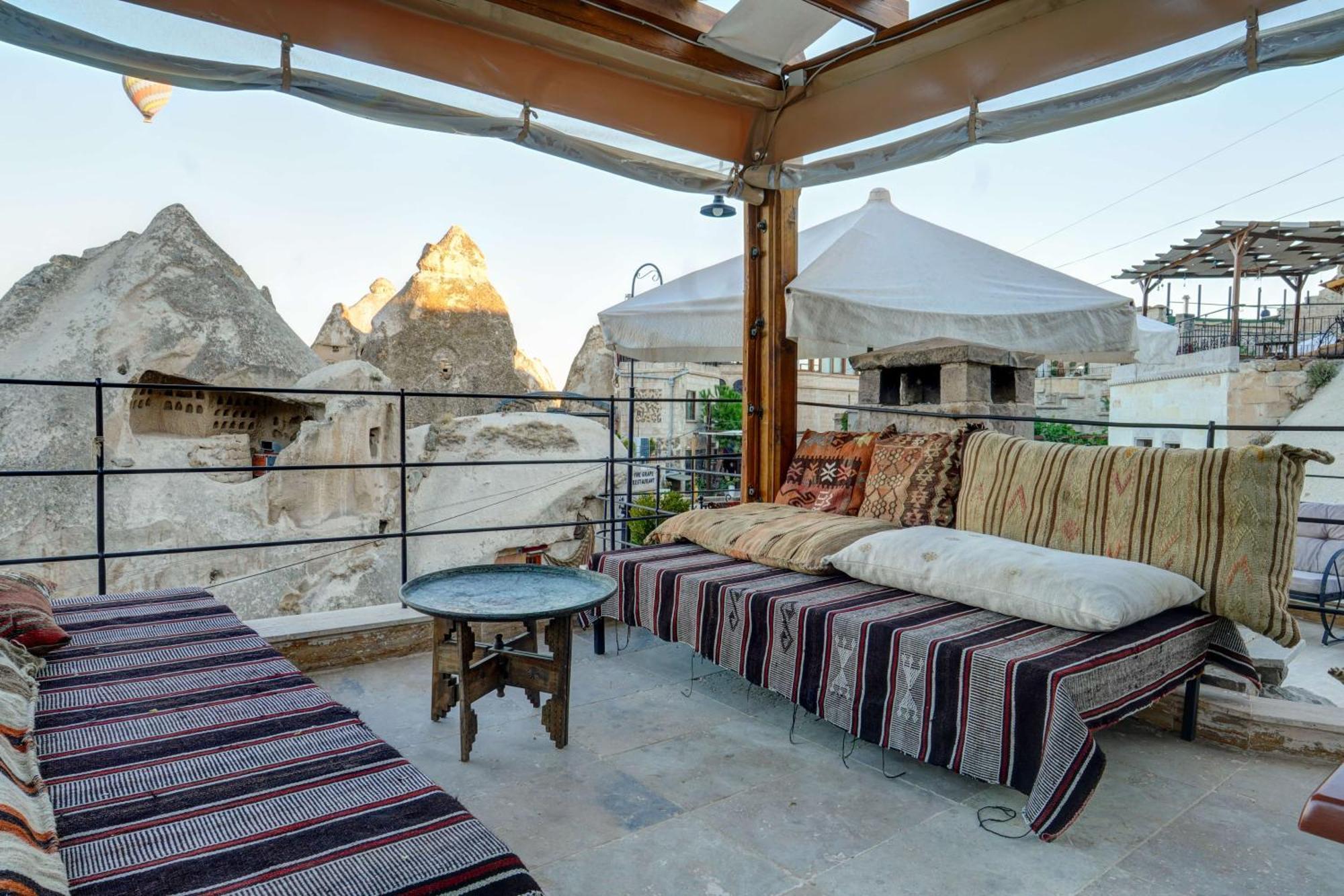 Avilla Cave Hotel เกอเรเม ภายนอก รูปภาพ
