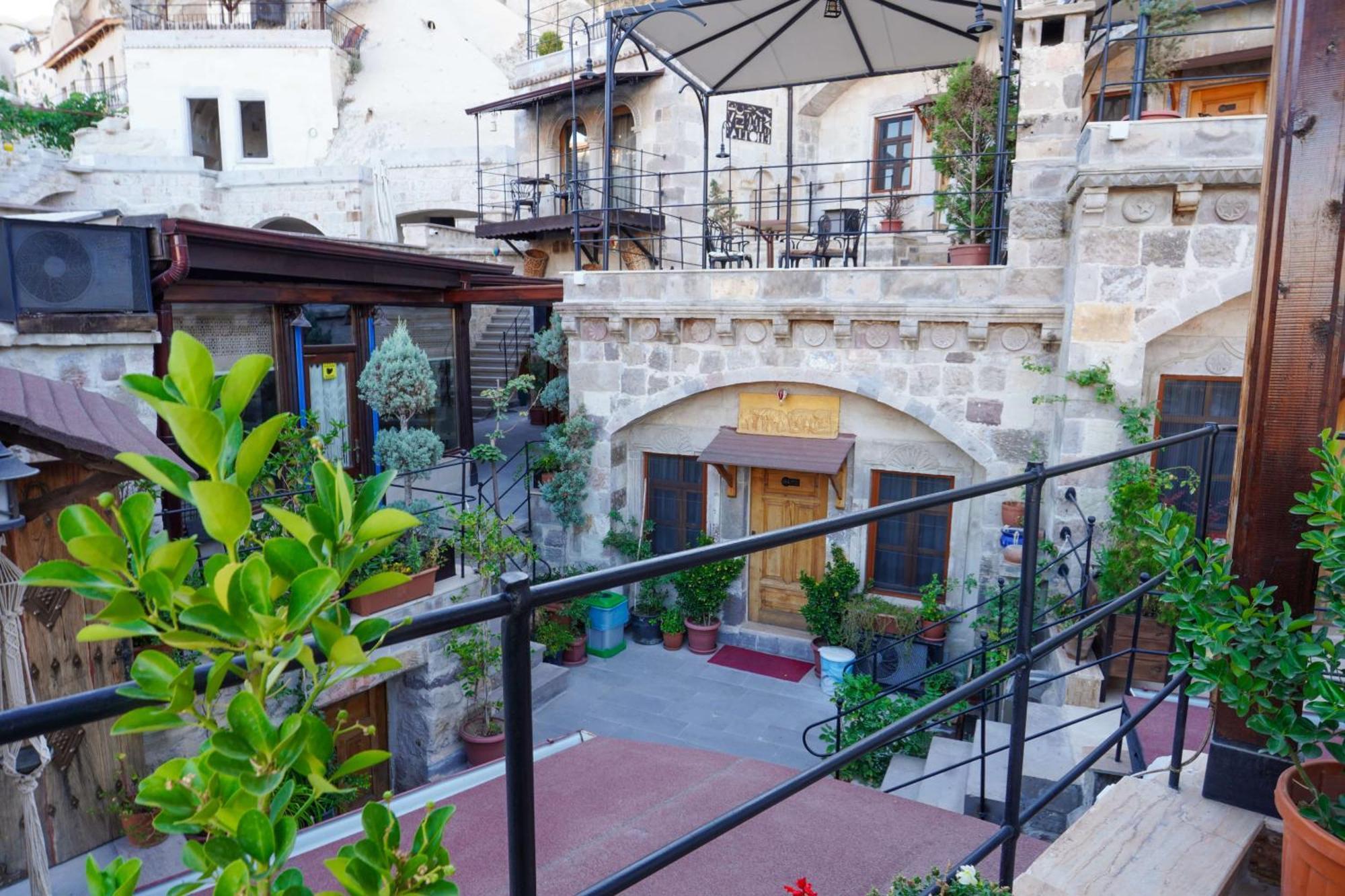 Avilla Cave Hotel เกอเรเม ภายนอก รูปภาพ