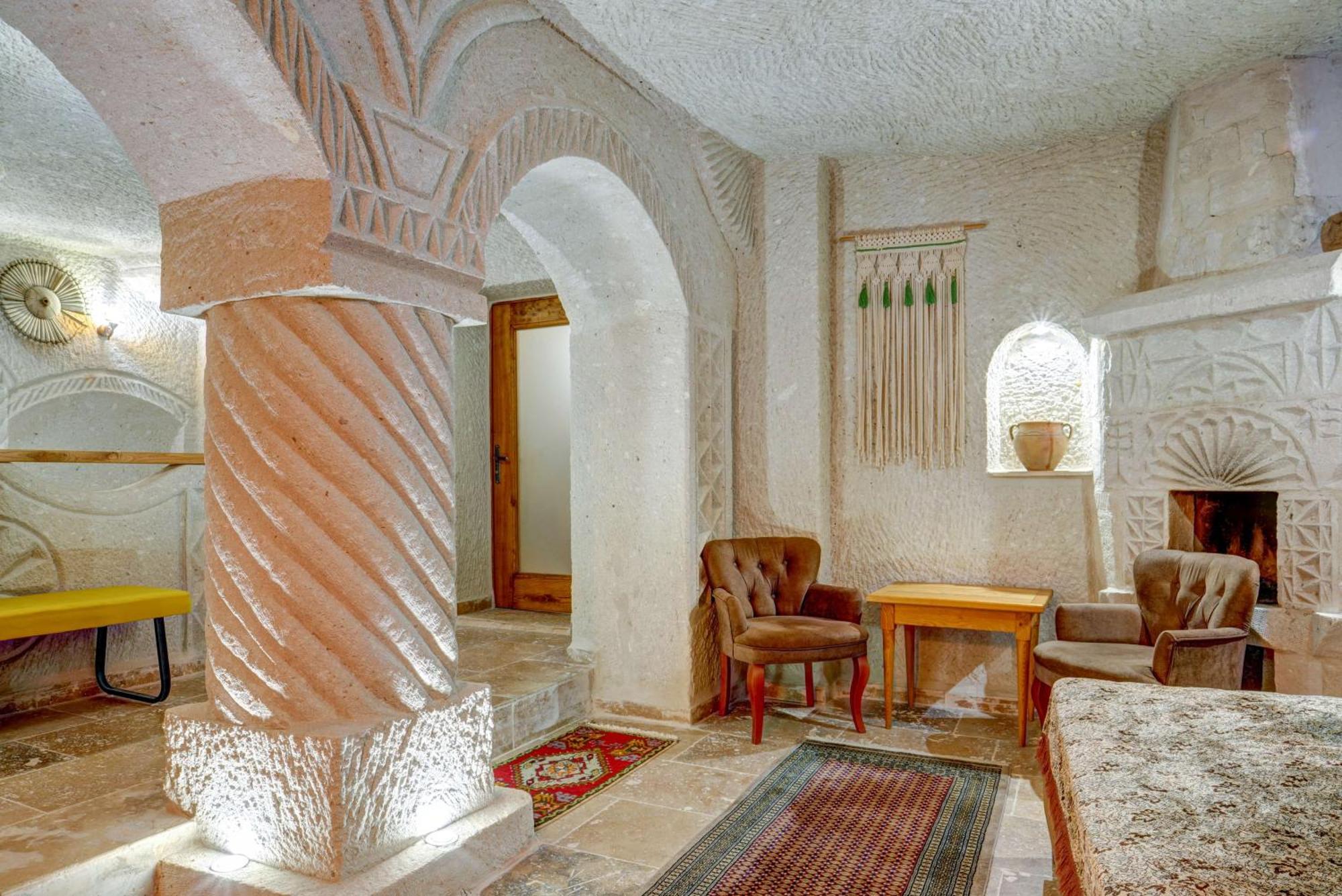 Avilla Cave Hotel เกอเรเม ภายนอก รูปภาพ