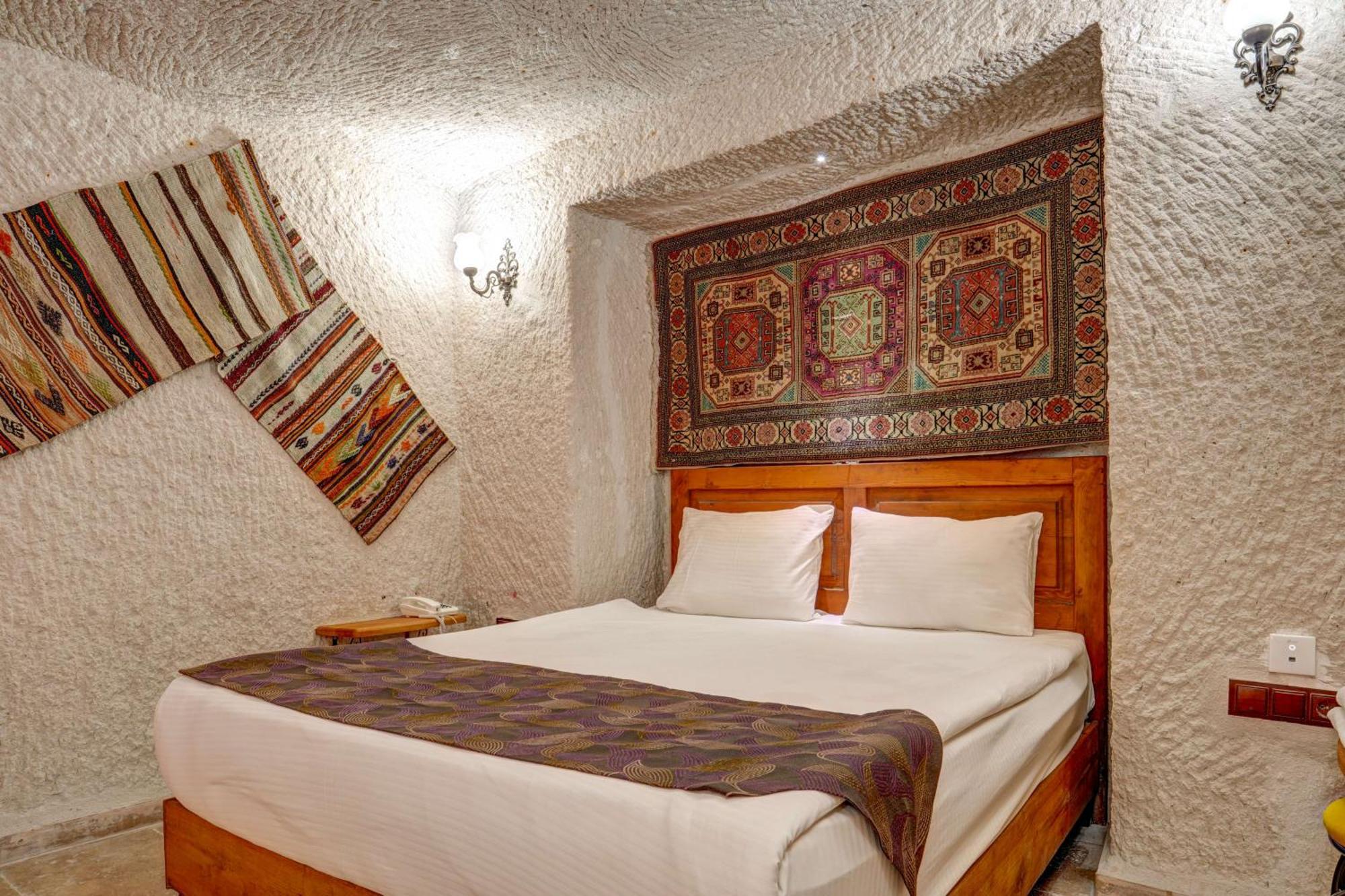 Avilla Cave Hotel เกอเรเม ภายนอก รูปภาพ