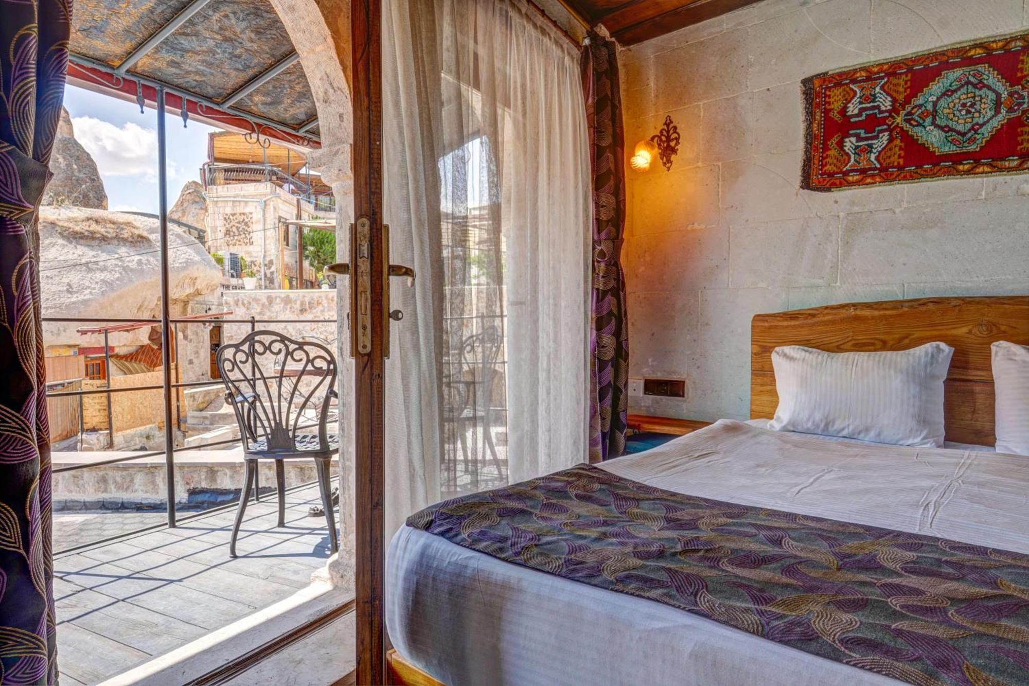 Avilla Cave Hotel เกอเรเม ภายนอก รูปภาพ